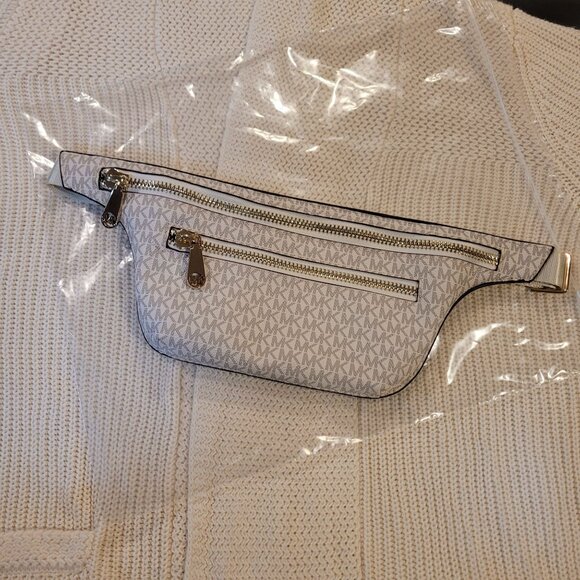 Michael Kors Metallic Logo Belt Bag With Gold-Tone Hardware & Adjustable Strap - Picture 5 of 11